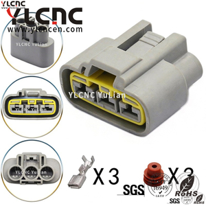 YLCNC QLW-A-3F-GR 3 PIN Automotive High Current Electronic Fan Plug DJ70320YC-6.3-21