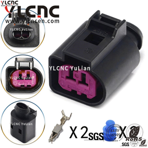 YLCNC 1J0 973 772 2 PIN Automobile Water Jet Motor Turbocharger Plug DJ7025C-3.5-200-P